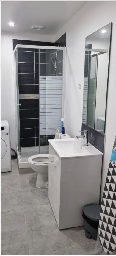 R1/Logement Proche De Paris - Villiers Le Bel Экстерьер фото
